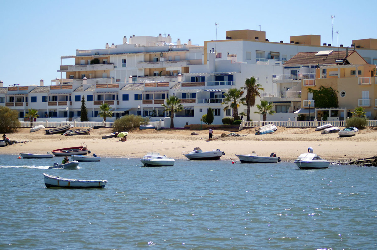 Apartamentos Faro del Sur en Isla Cristina